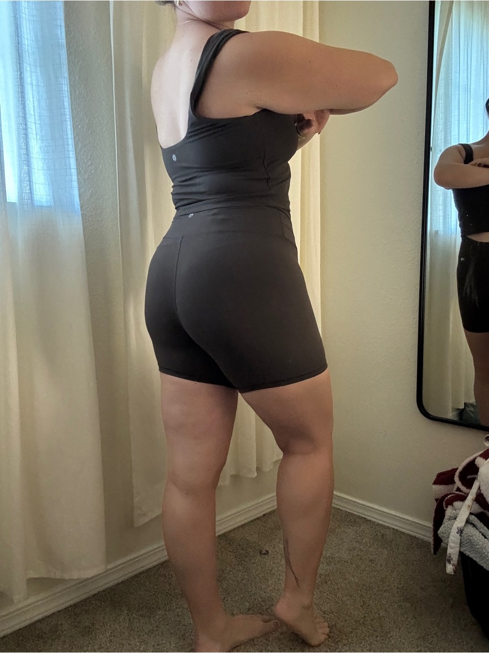 Athleta Transcend Workout Set - Picture 2 of 4